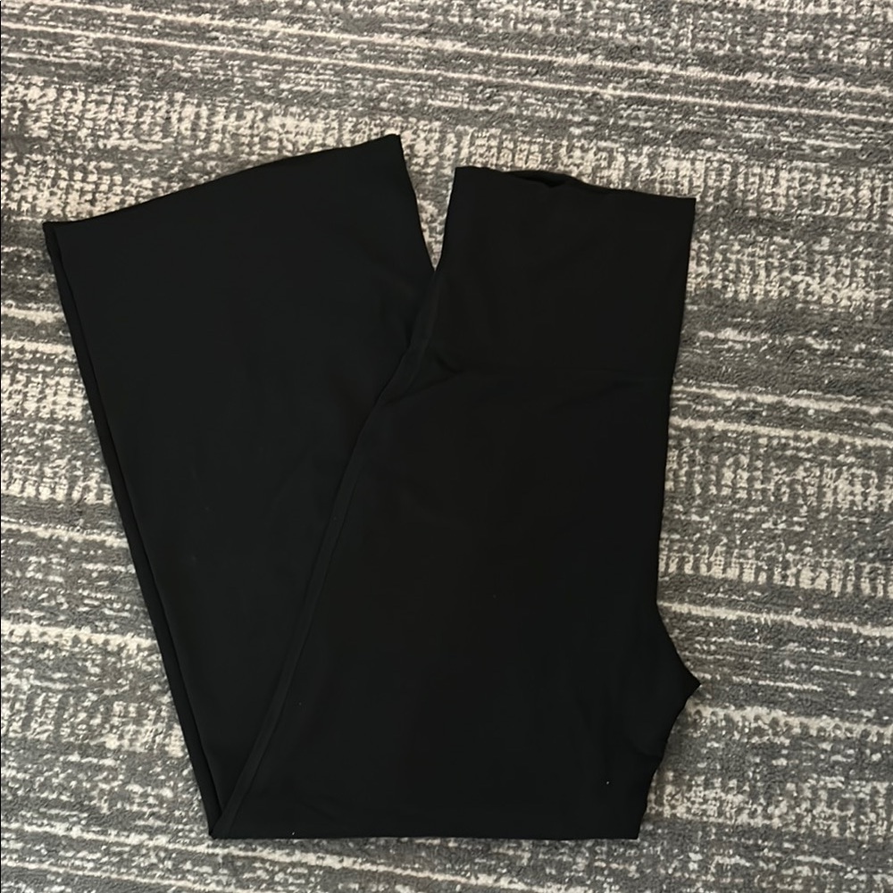 Black High-Waisted Leggings